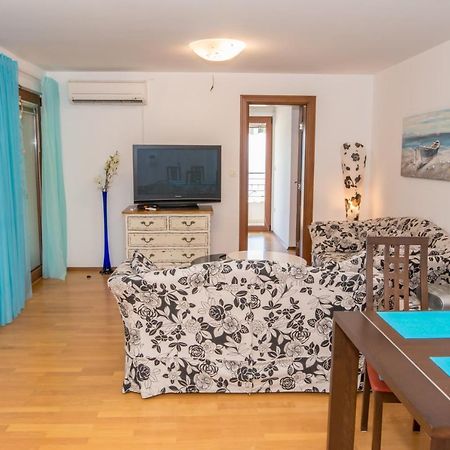Apartment Elena Petrovac Екстер'єр фото
