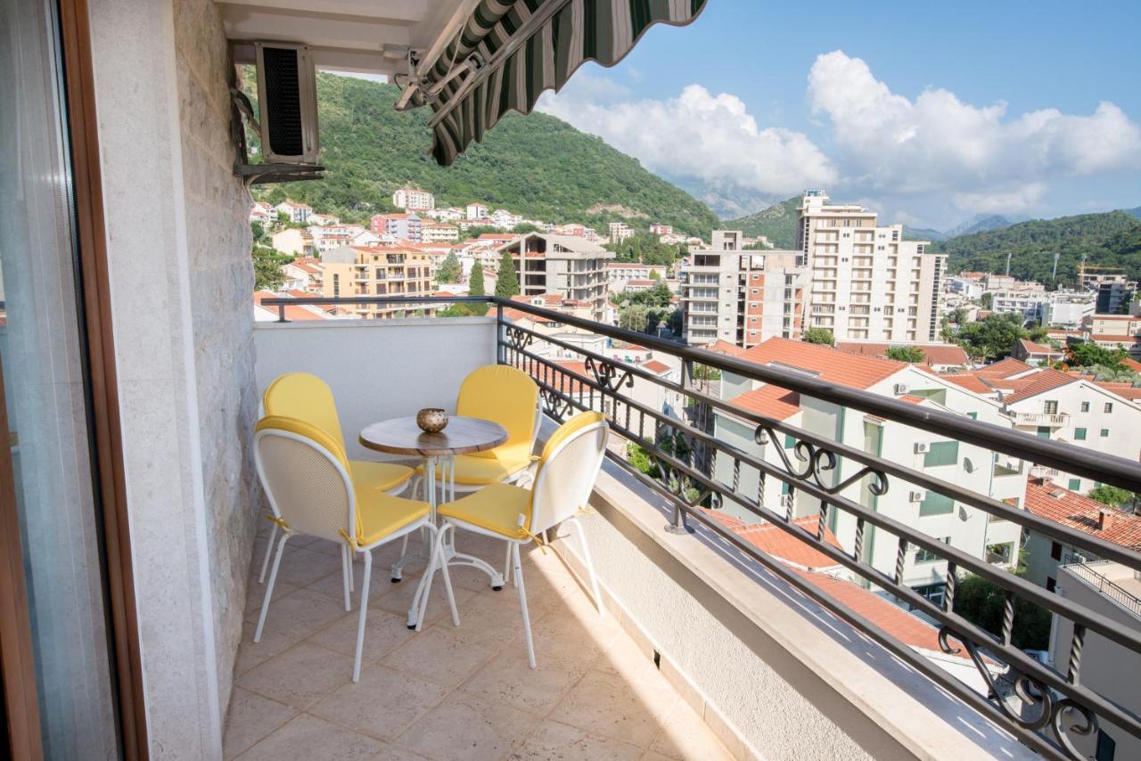 Apartment Elena Petrovac Екстер'єр фото