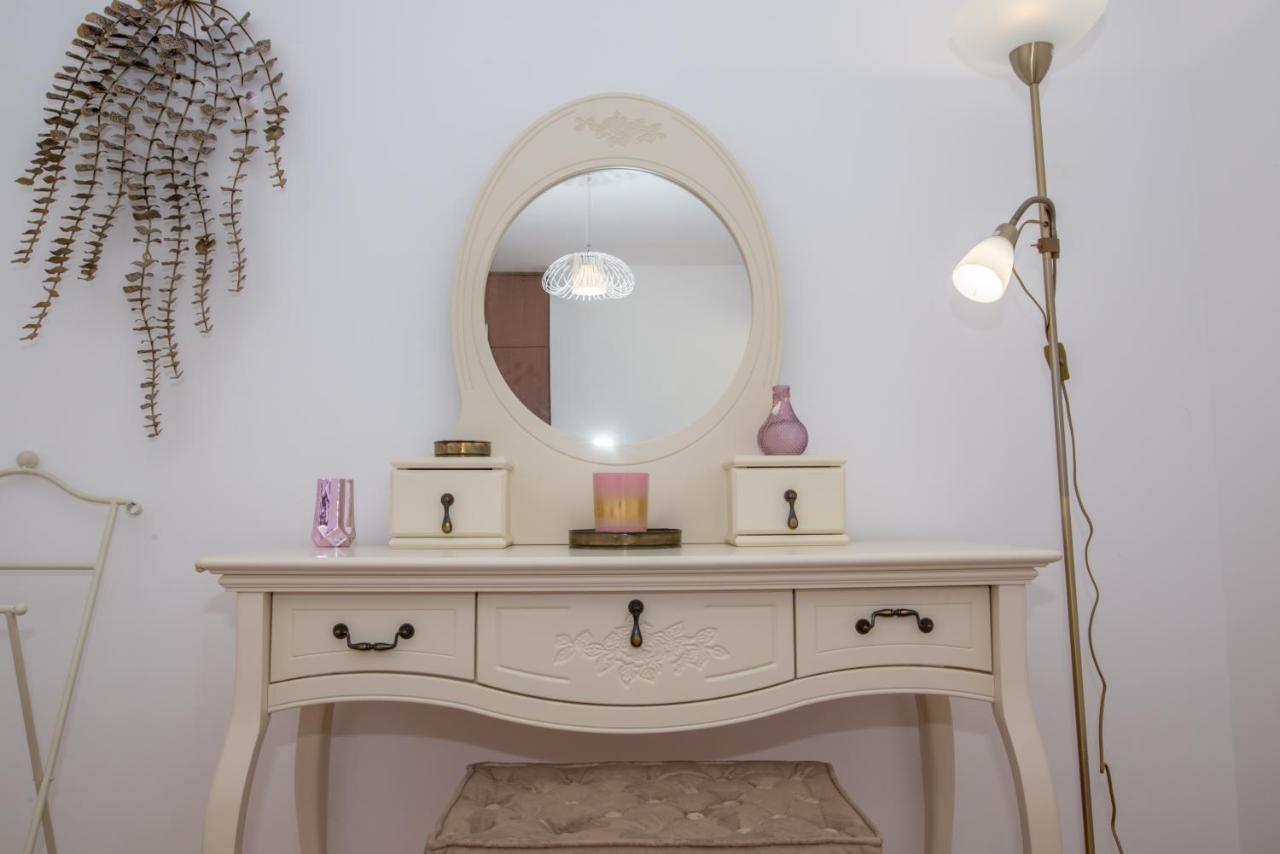 Apartment Elena Petrovac Екстер'єр фото
